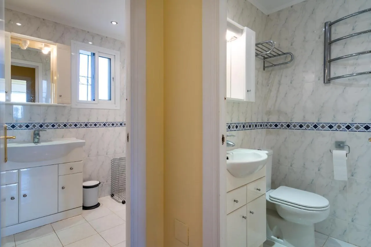 3 Bedroom House, 400M To The Beach, Near La Cala De Mijas Malaga 0*,