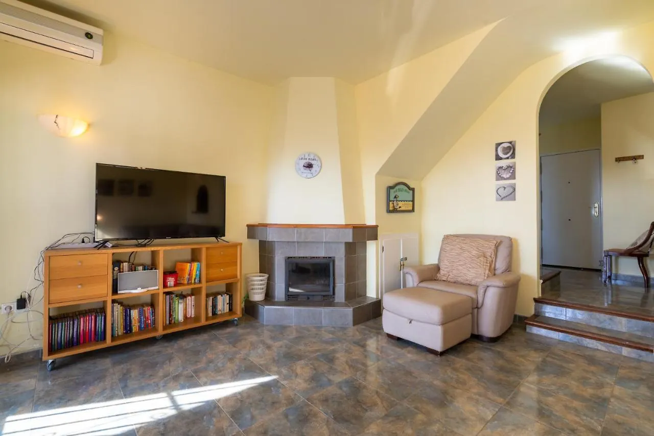 3 Bedroom House, 400M To The Beach, Near La Cala De Mijas Malaga Holiday home